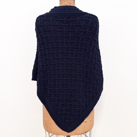 Nua Aran Crafts Dark Blue Merino Wool Cable Knit Poncho Size S/M - Picture 2 of 16